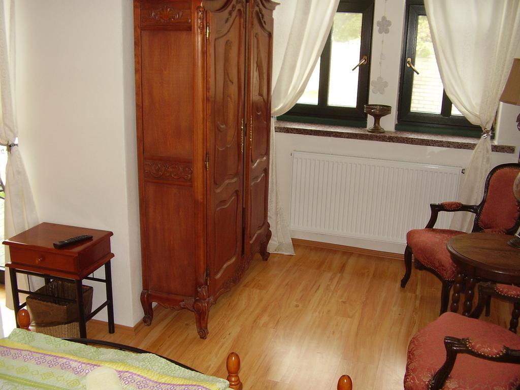 Penzion Vecerka Lednice Chambre photo